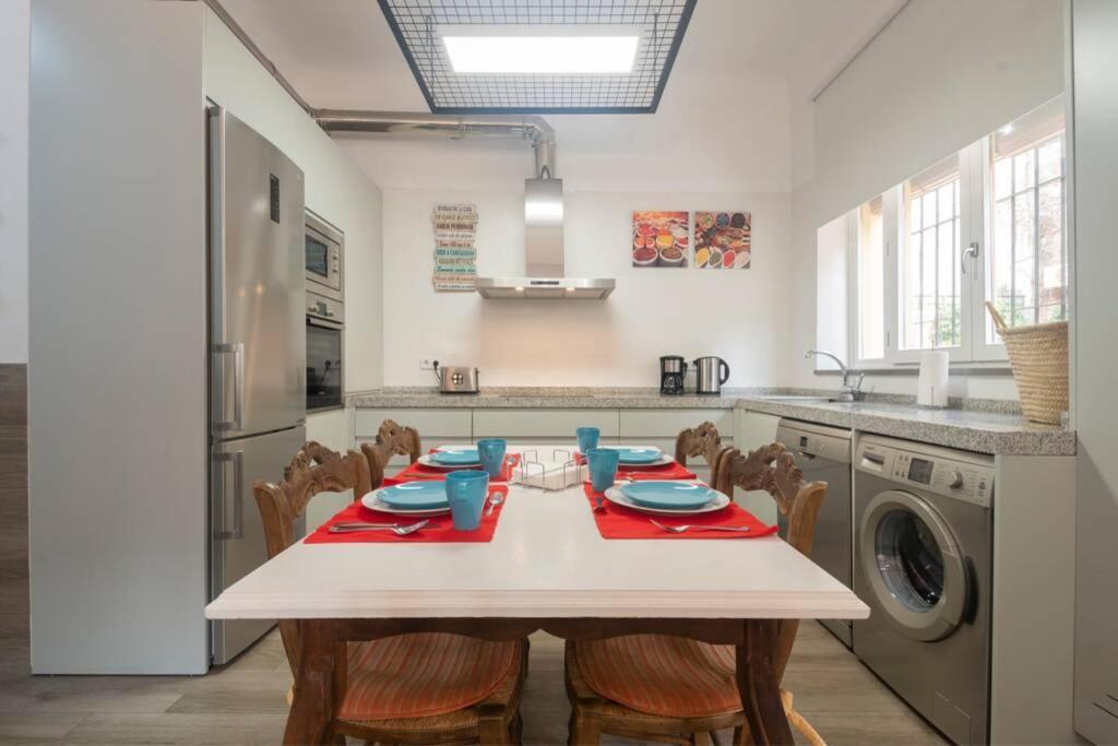 Appartamento Precioso Piso En Paseo De La Bomba Free Parking Granada Esterno foto