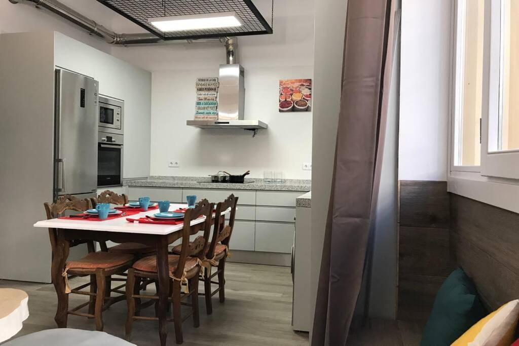 Appartamento Precioso Piso En Paseo De La Bomba Free Parking Granada Esterno foto
